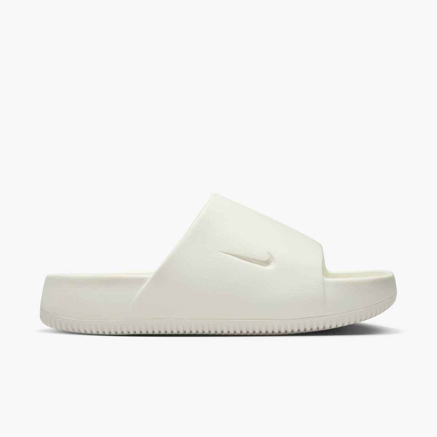 Nike Calm Slides
