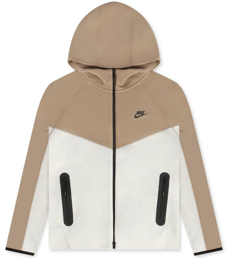 New Nike tech Fleece Jacket